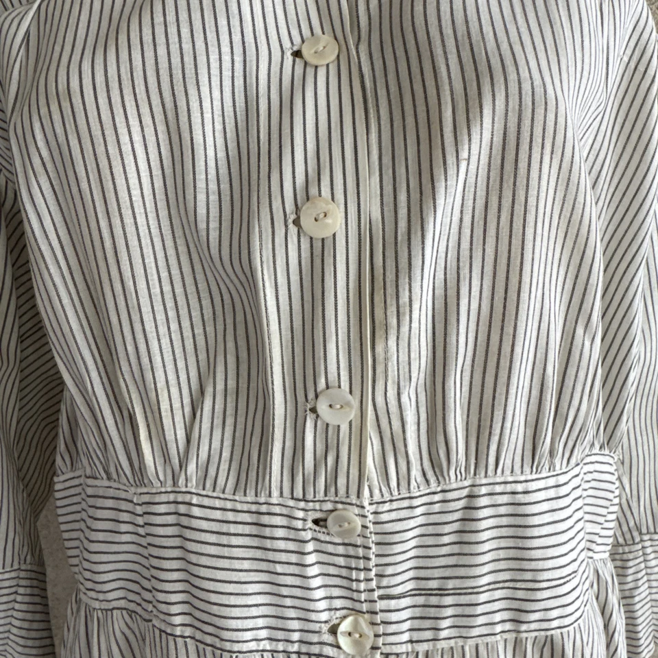 Antiguo Vestido Eduardiano de Lino Estampado a Rayas Blanco y Negro Pradera Maxi De Colección Foto 4 de 4
