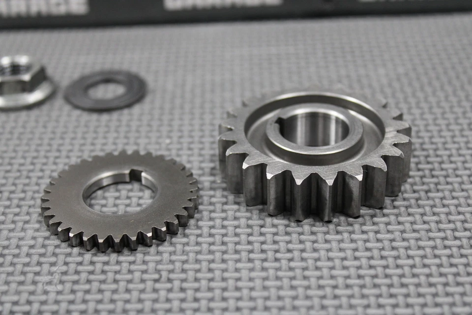 Kawasaki KX250 2006 2007 2 tiempos motor OEM transmisión principal engranajes 59051-0050 Foto 3 de 4