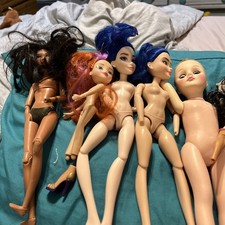 doll parts lot