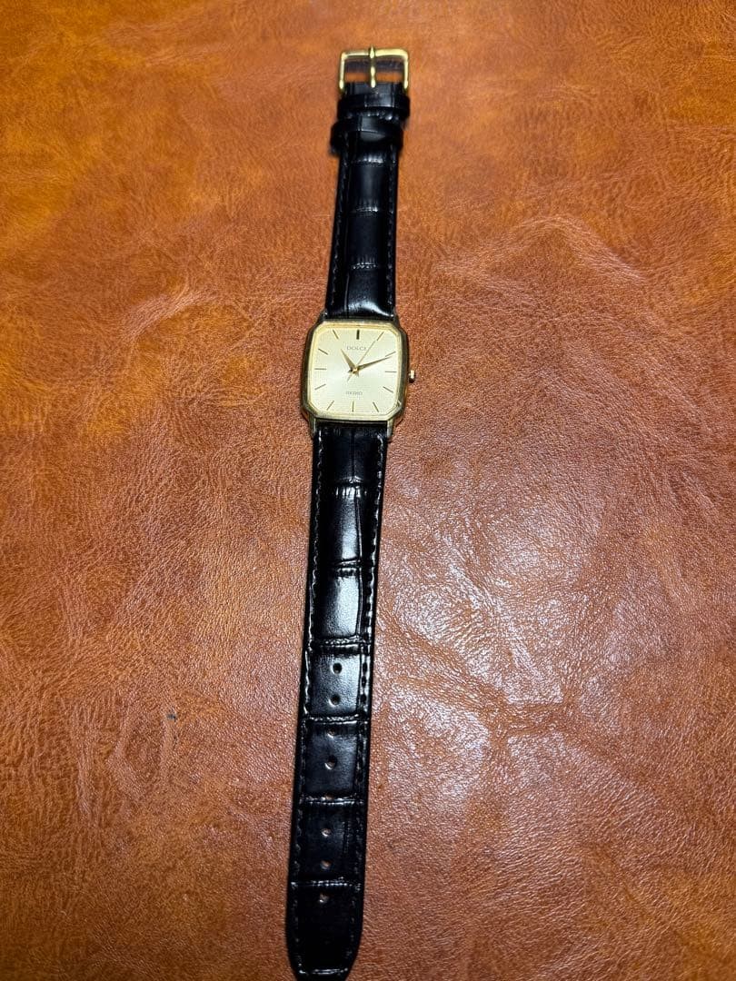 A143 Working SEIKO DOLCE Rectangular 90s - image 3