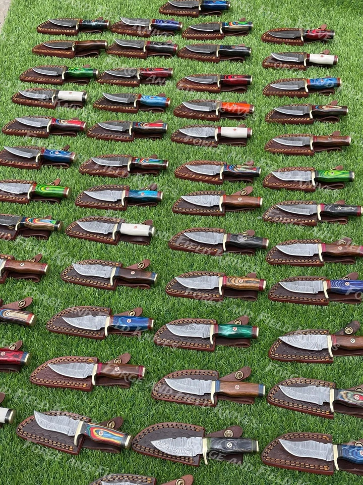 Set of 20 Custom Handmade Damascus Steel 6" Camping & Hunting Knives - From USA - Image 4 of 4