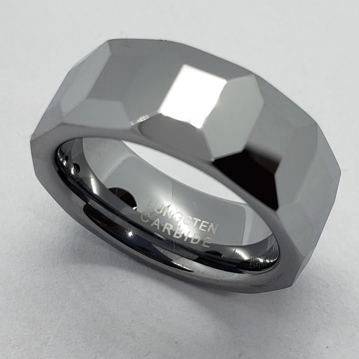 Women's Tungsten Carbide Ring – 4mm Wide, Rhombus Pattern, Silver Dome Wedding Band, Hypoallergenic