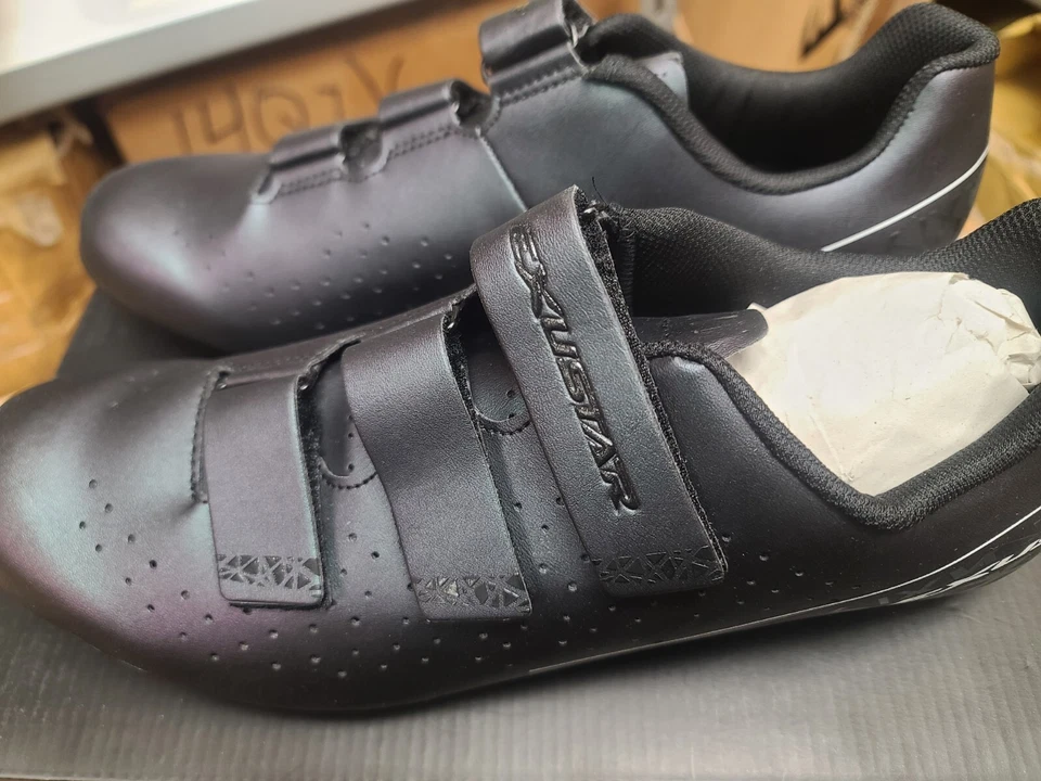 Zapatos de ciclismo de carretera Exustar botín de 3 pernos compatible con SPD SR456-PB US 10.5/EU 46 Foto 3 de 4