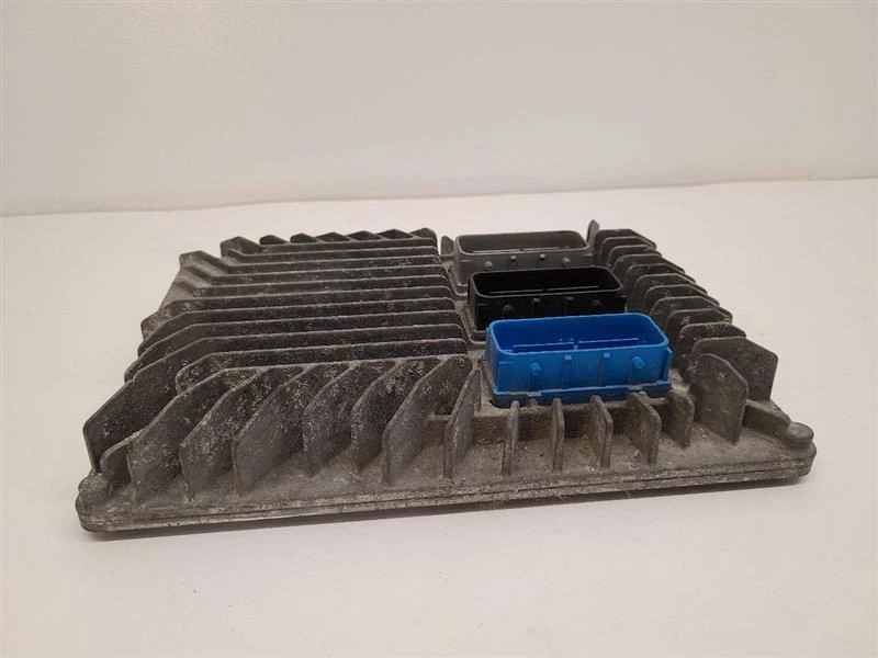 Módulo de control electrónico ECM motor CADILLAC CTS 10-12 3,6 L ID 12616889 Foto 2 de 4