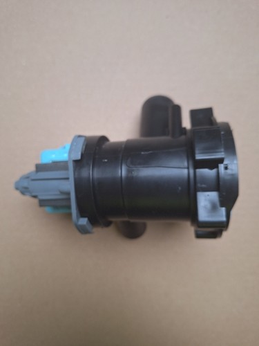 Siemens/Bosch Laugenpumpe/Ablaufpumpe mit Pumpenkopf und Sieb (00145787)