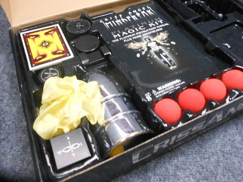Criss Angel Mindfreak Platinum Magic Kit 2009, - Picture 3 of 4