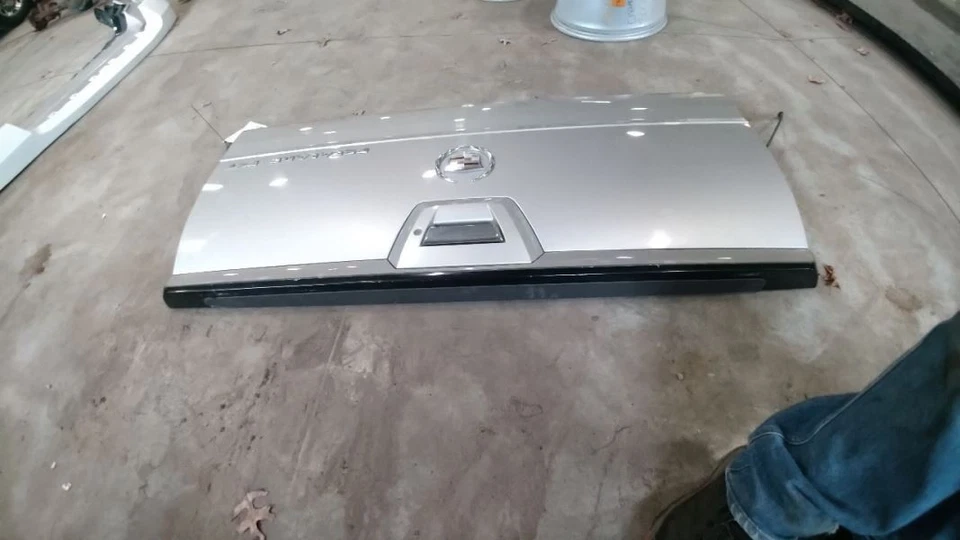 (LOCAL PICKUP ONLY) Trunk/Hatch/Tailgate Endgate Fits 02-06 ESCALADE EXT 1354449 Foto 2 de 4