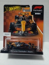 Hot Wheels Premium Formula 1 McLaren Formula 1 Team (#4)