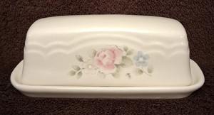PFALTZGRAFF TEA ROSE COVERED BUTTER DISH MINT 1/4 lb STICK BUTTER