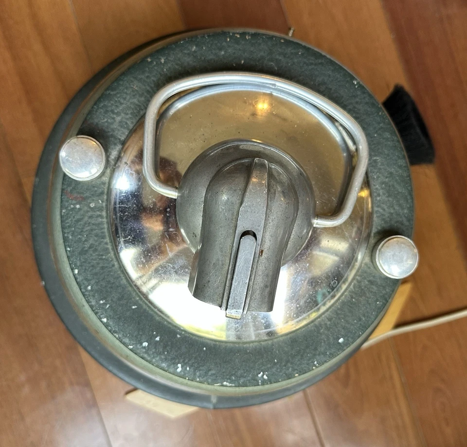 Aspiradora Eureka Vintage Modelo 800 Foto 4 de 4