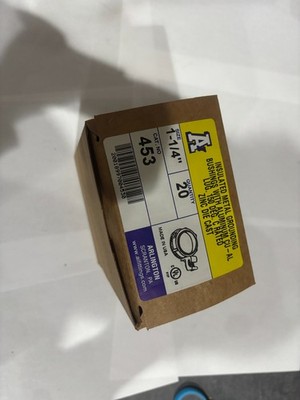 Arlington 453 1 1/4 in. Insulated Threaded Metal Ground Bushing,