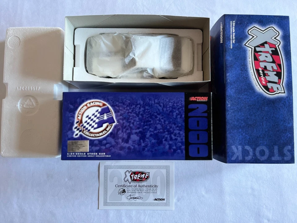 Action #97 Alan Kulwicki WLPX 1983 Firebird Xtreme #100426 1/24 Scale Diecast - Image 4 of 4