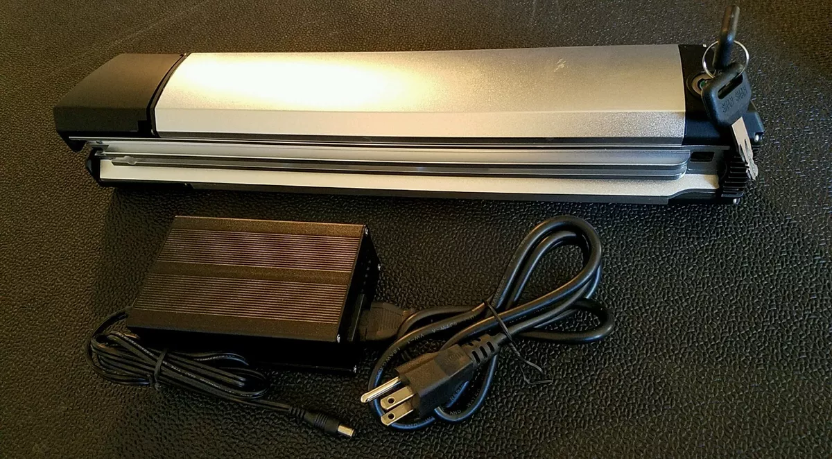 Zapatos antideslizantes casado Colaborar con Panasonic NCR18650B 36v 10.2ah Electric Bike Battery, Slim Case - 3amp charger | eBay Zapatos antideslizantes casado Colaborar con Panasonic NCR18650B 36v 10.2ah Electric Bike Battery, Slim Case - 3amp charger | eBay