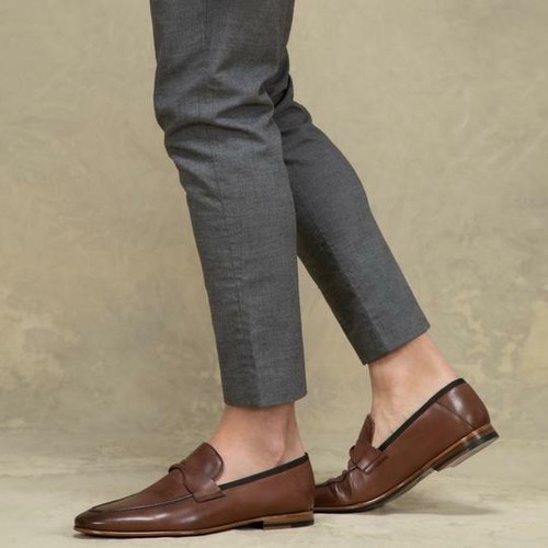Handmade Mens Brown leather moccasins 