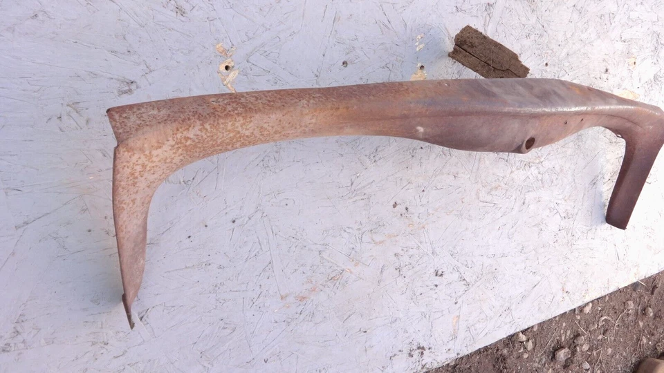 1934 Dodge UPPER DASH RAIL Original - Image 3 of 4