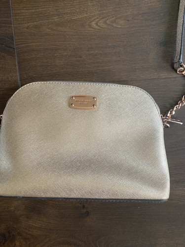 Authentic Michael Kors Cindy Ballet Large Dome Crossbody Women’s HandBag Used - Picture 6 of 11