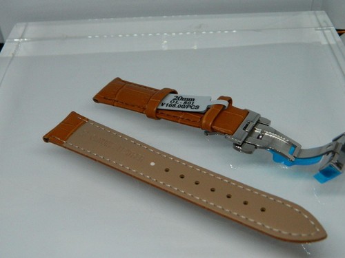 Cinturino orologio marrone 20 mm vera pelle grana coccodrillo, chiusura deployante, anse - Foto 6 di 7