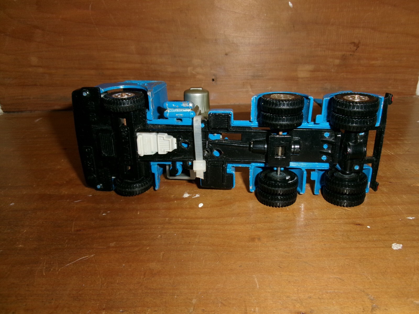 Picture 5 of 5