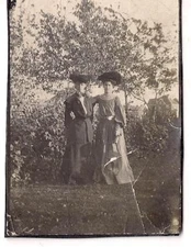 High Fashion Victorian/Edwardian Ladies By Grove Of Trees Estate 1910s Photos