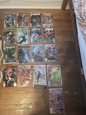 comic book collection. Dc comics villain variants