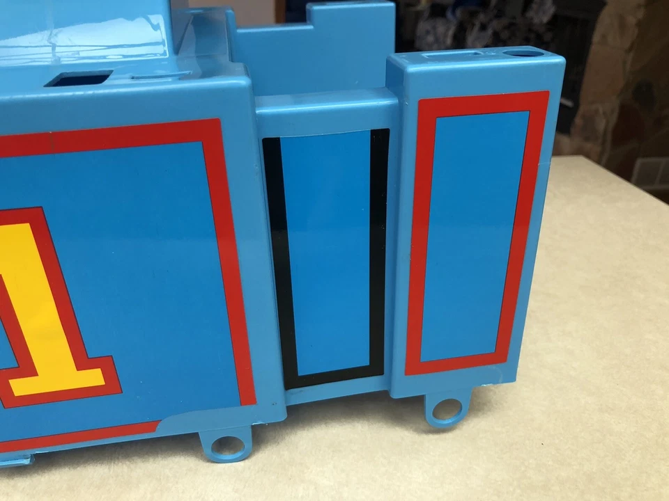 Peg Perego THOMAS двигатель поезда ездить на крышке корпус двигателя - Изображение 2 из 4