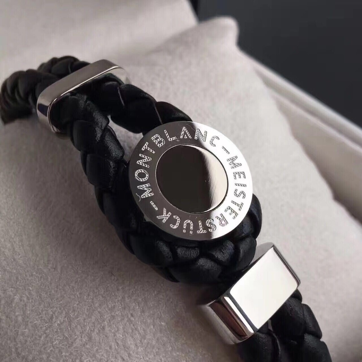Montblanc 111402 Meisterstuck Iconic Black Onyx Leather