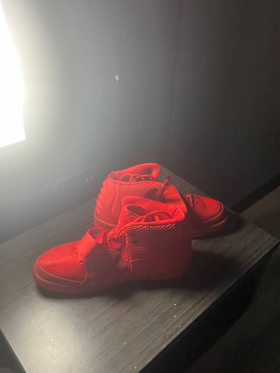 靴 Nike Air Yeezy 2 RED OCTOBER Nike Air Yeezy 2 SP Red October Size 7.5 Red Platinum Solar