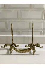 Vintage Brass Casting Plate Stand / Decorative Presentation / Antique Look