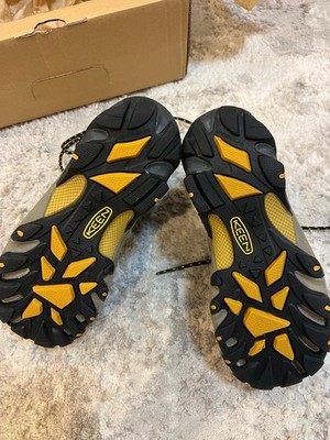 Keen Utility Work Shoes   Size 7.5   (With Box)