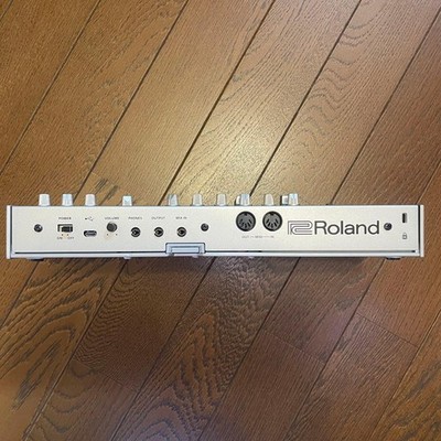 Roland Boutique TB-03 Bass Line Synthesizer Sequencer TB-303 Clone