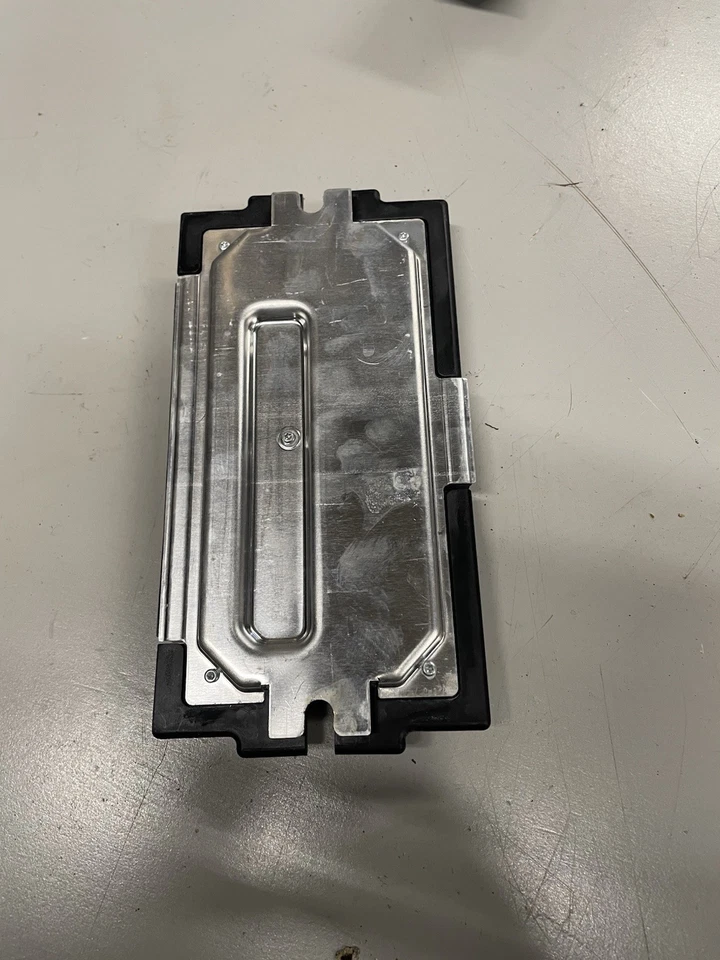 2006-2013 BMW E90 3 Series Footwell LCM Lighting Control Module 6135 9166734 - Image 3 of 4