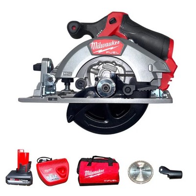 Milwaukee M12 FUEL 12V 5-3/8 Circular Saw Kit 2521-21HO 5.0Ah, Charger, bag