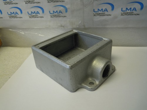 CROUSE-HINDS 1/2" FS12 3/4" FS22 DEVICE OUTLET BOX 2-GANG ***NEW - Picture 2 of 5