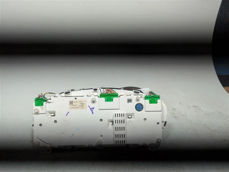 Honda Pilot 2005 velocímetro calibre racimo negro fabricante de equipos originales 234 k millas - usado Foto 2 de 3