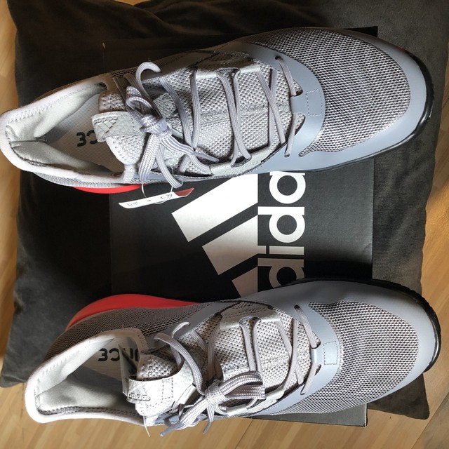 adizero defiant bounce