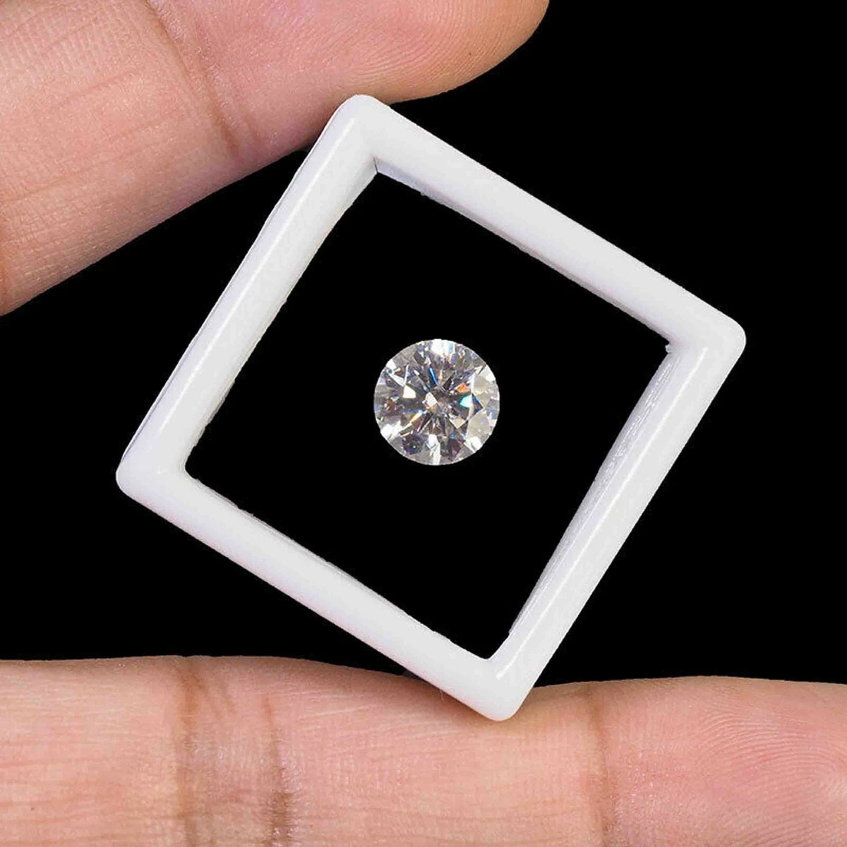1 carat moissanite price outlet