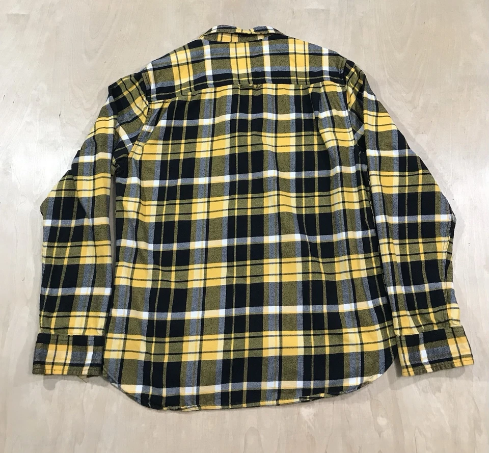 Caterpillar Men’s Flannel Shirt Yellow/Black Plaid Size M Button Up Long Sleeve - Image 2 of 4