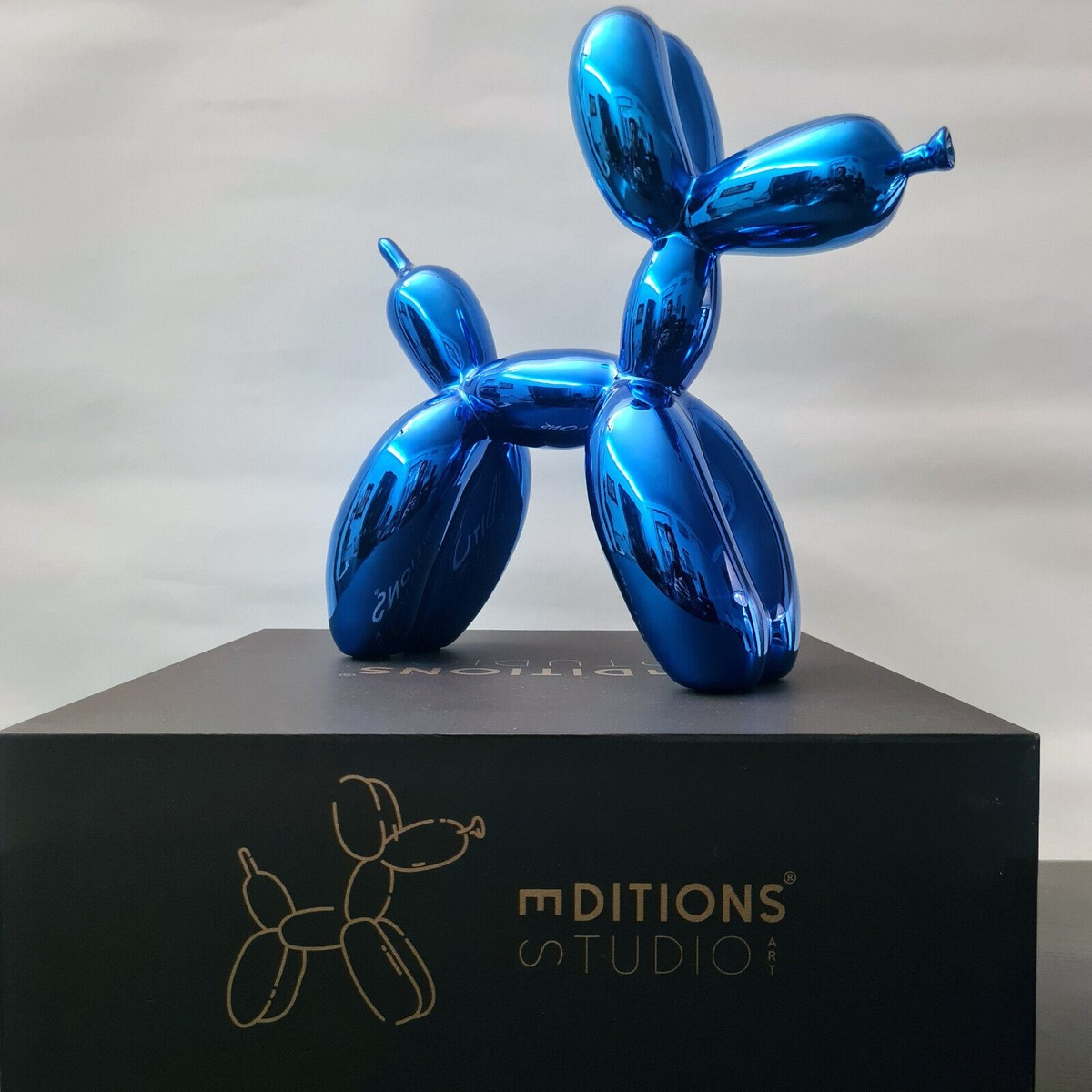 JEFF KOONS Balloon Dog Editions Studio Art Resin Blue Blue COA