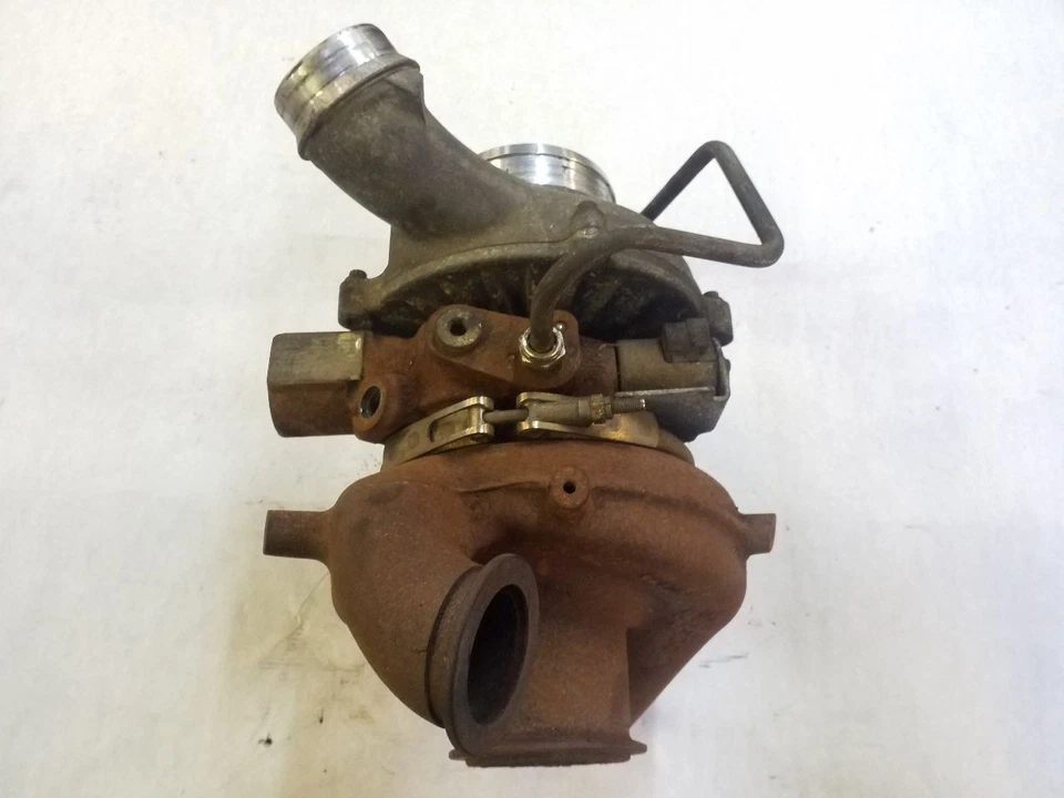 Chassi cabine turbo/turbocompressor 6.7L VIN T 8º dígito | Compatível com Ford F350 2011-2016 - Imagem 2 de 4