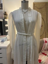 Elegant Cream Longline Button-Front Coat with Belt