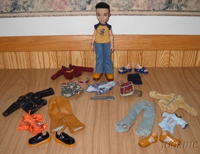 BRATZ BOY Eitan Doll MGA 2003 Nu Cool Clothes Shoes 2 Fashion Packs Outfits Lot