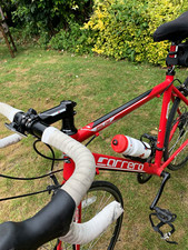 Carrera Zelos Red 700C 56cm Aluminium Road Bike 14-Speed Drop Bar Caliper