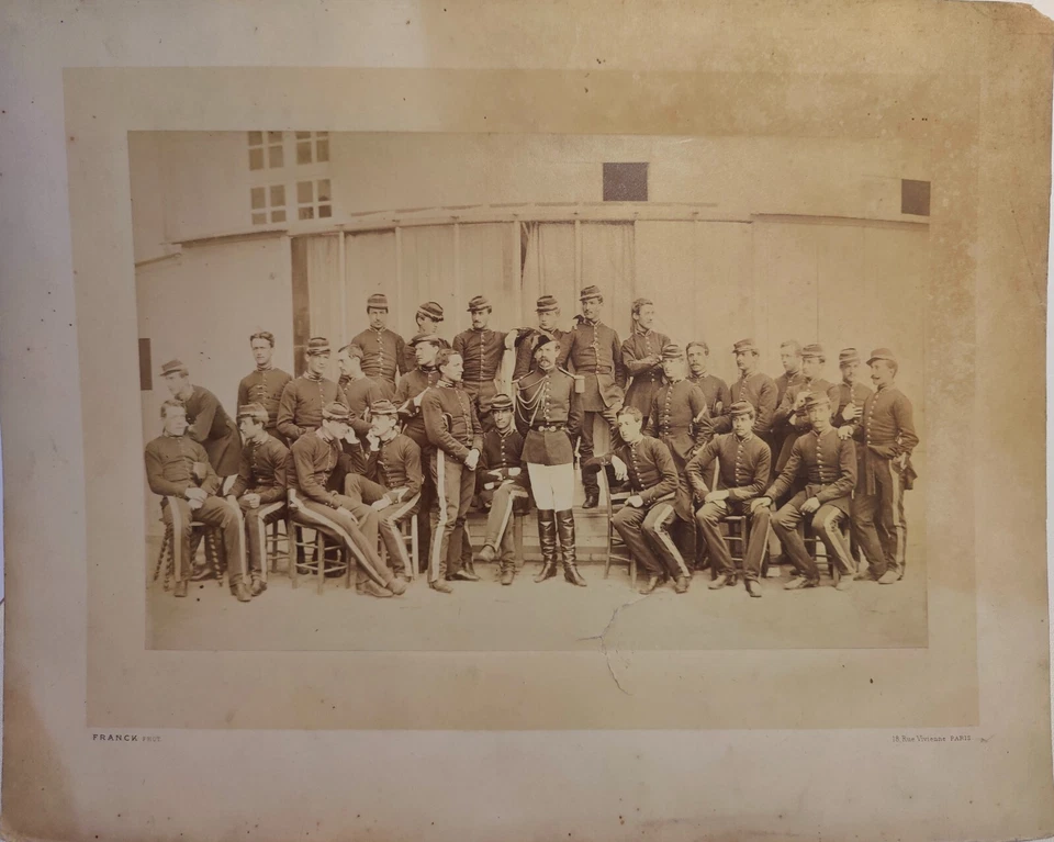 Photo Élèves Ecole militaire Saint-Cyr & leur instructeur ca 1865 Frank Paris - Photo 3/4