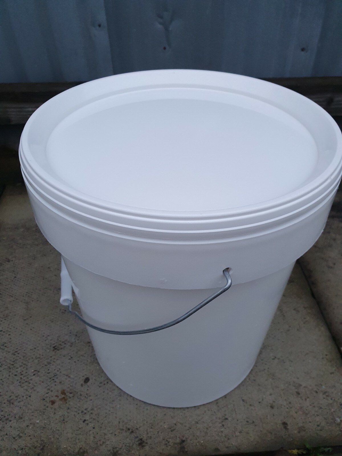 2 × Large Food Grade Plastic Storage Buckets With Lids eBay