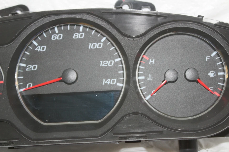 Cuadro de instrumentos velocímetro indicadores de tablero Chevy Monte Carlo 2006 174.829 millas Foto 4 de 4