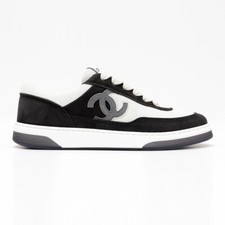 Chanel REV Black Grey Suede White CC Logo Lace Up Runner Trainer Sneaker 38