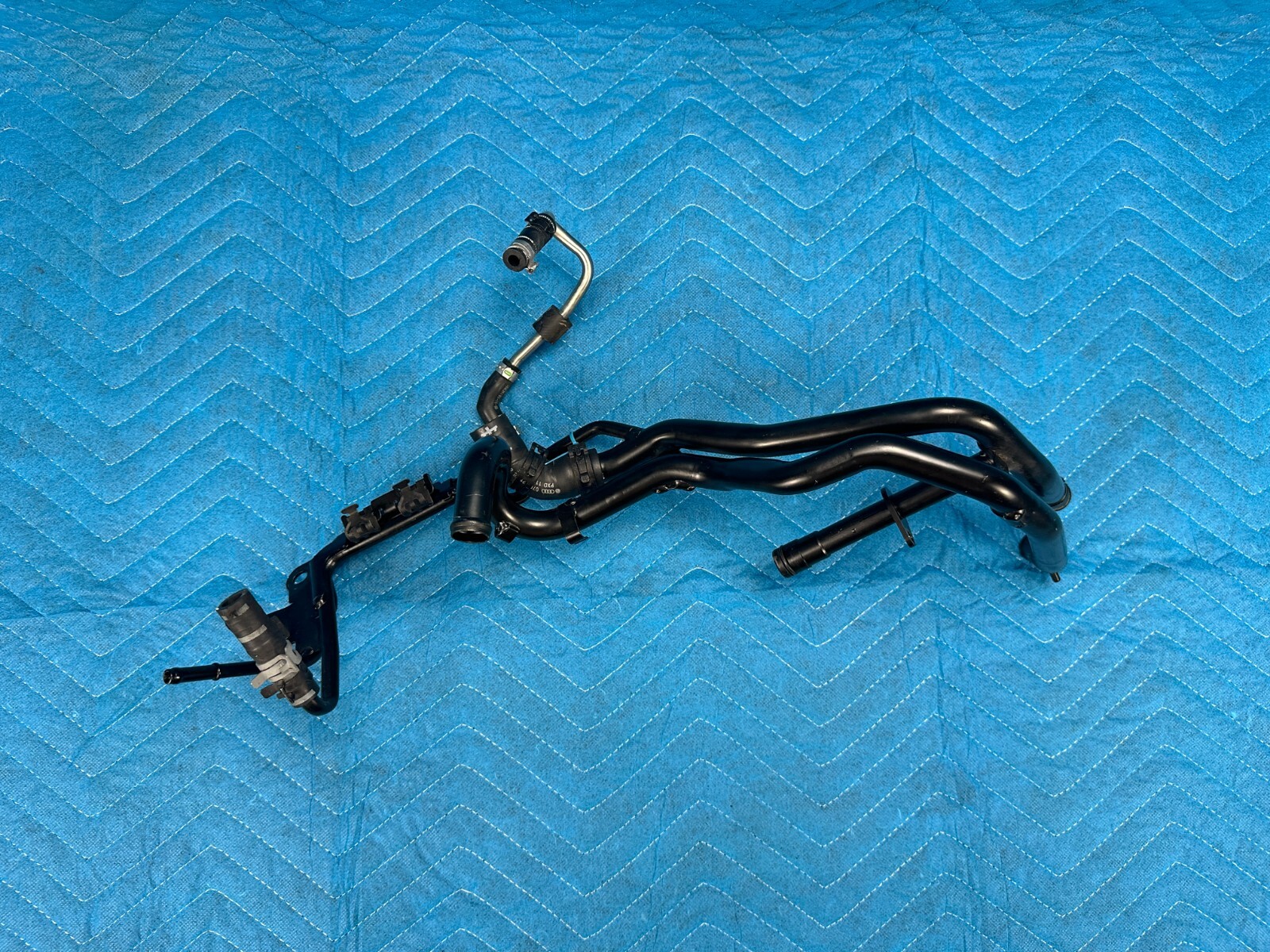 Bentley Contin Flying Spur Engine Coolant Water Pipe Tube Hose 29k 2006-2012 OEM