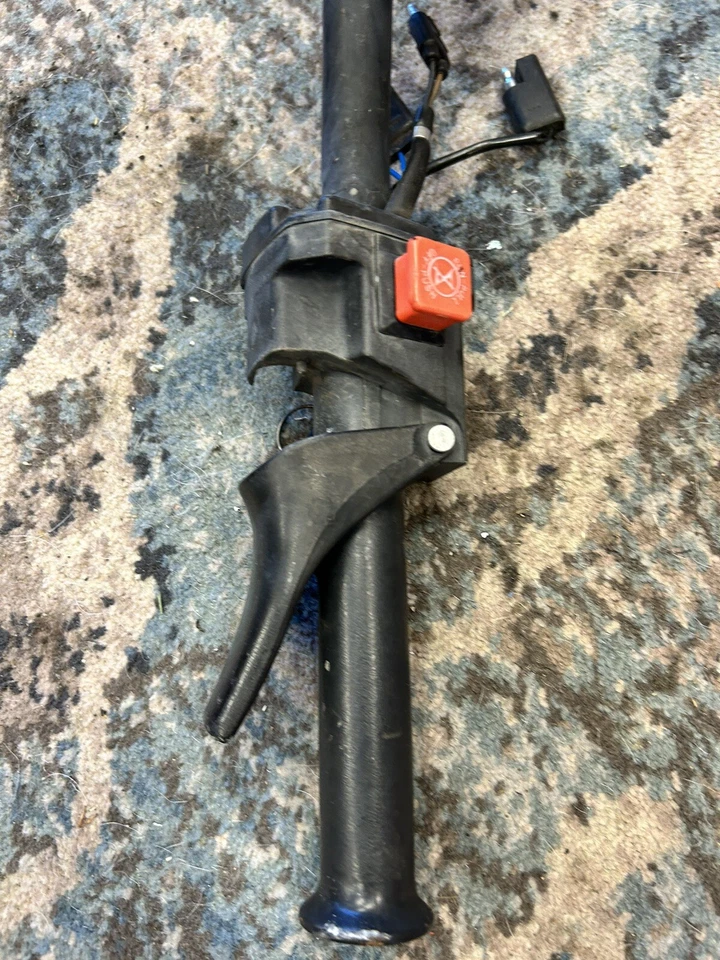 1996 POLARIS XLT 600 Handlebars with Controls Brake Caliper Triumph - Image 2 of 4