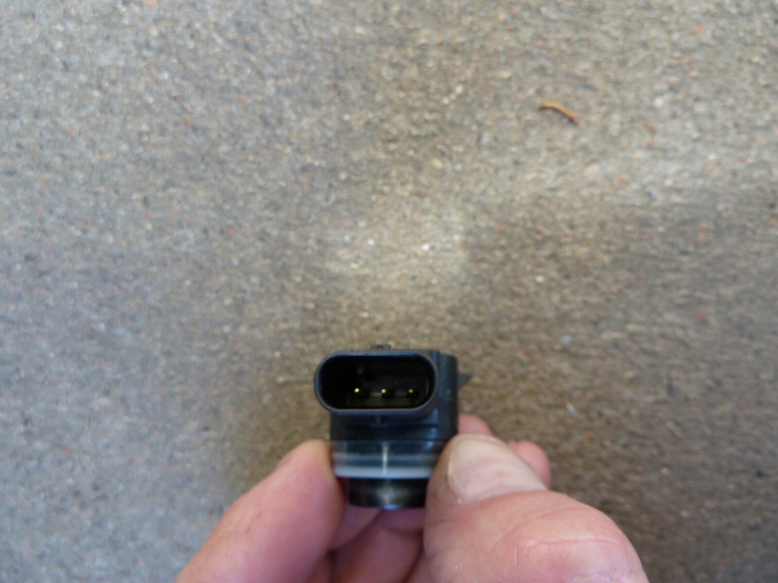 2017 UP Bentley Benayga Parking Aid Sensor OEM Bumper Mounted