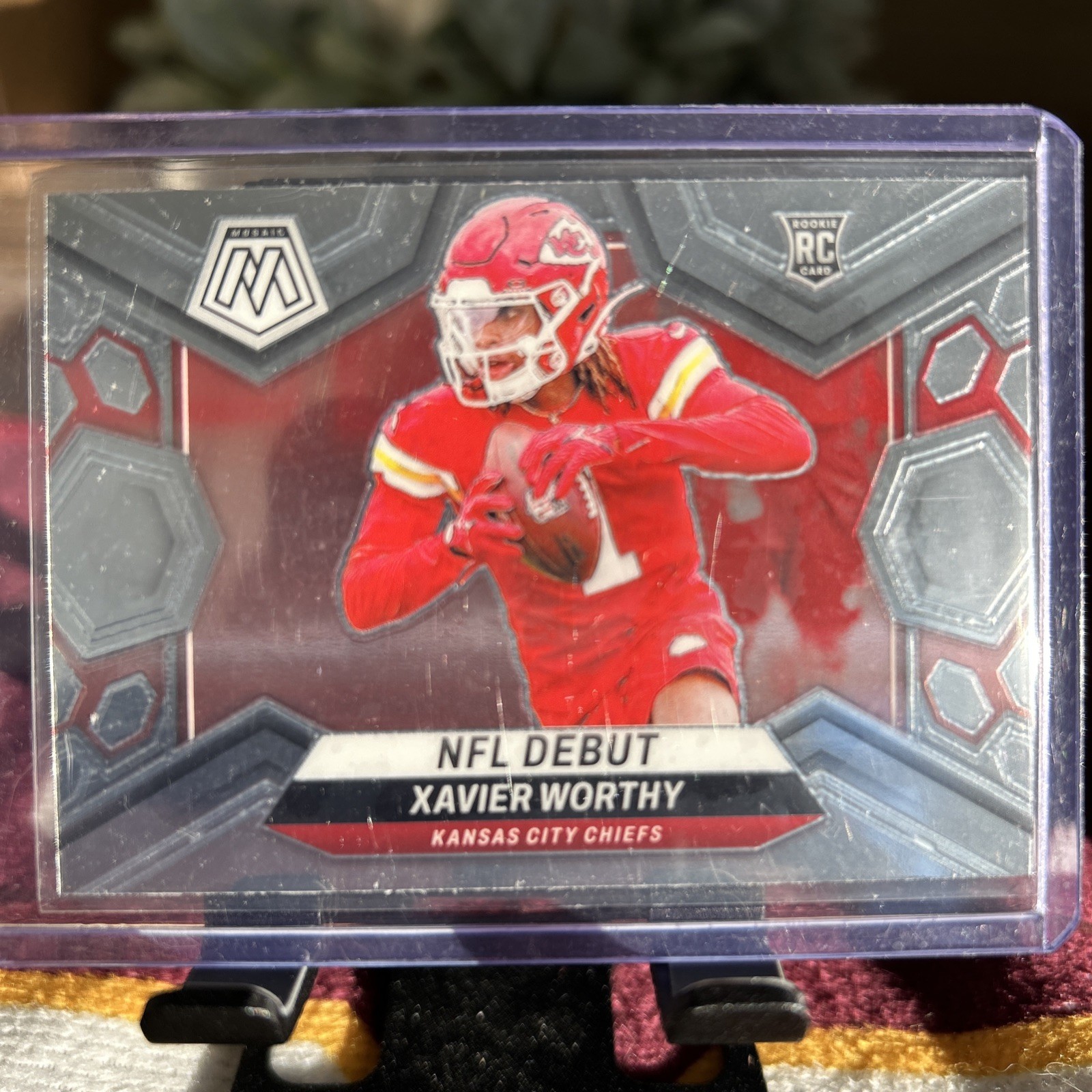 2024 Panini Mosaic - NFL Debut Xavier Worthy #285 Silver Prizm (RC)